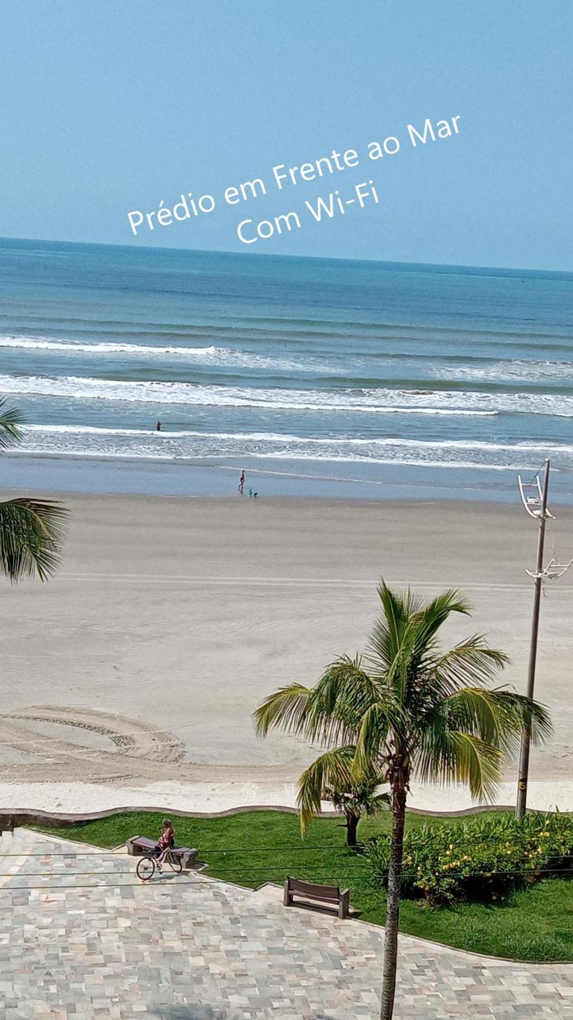 דירות פראייה גראנדה Predio Em Frente Ao Mar מראה חיצוני תמונה